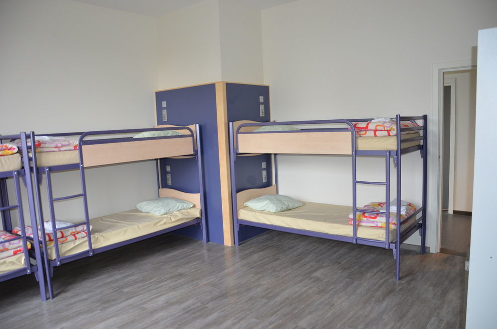 Hi Generation Europe Hostel *