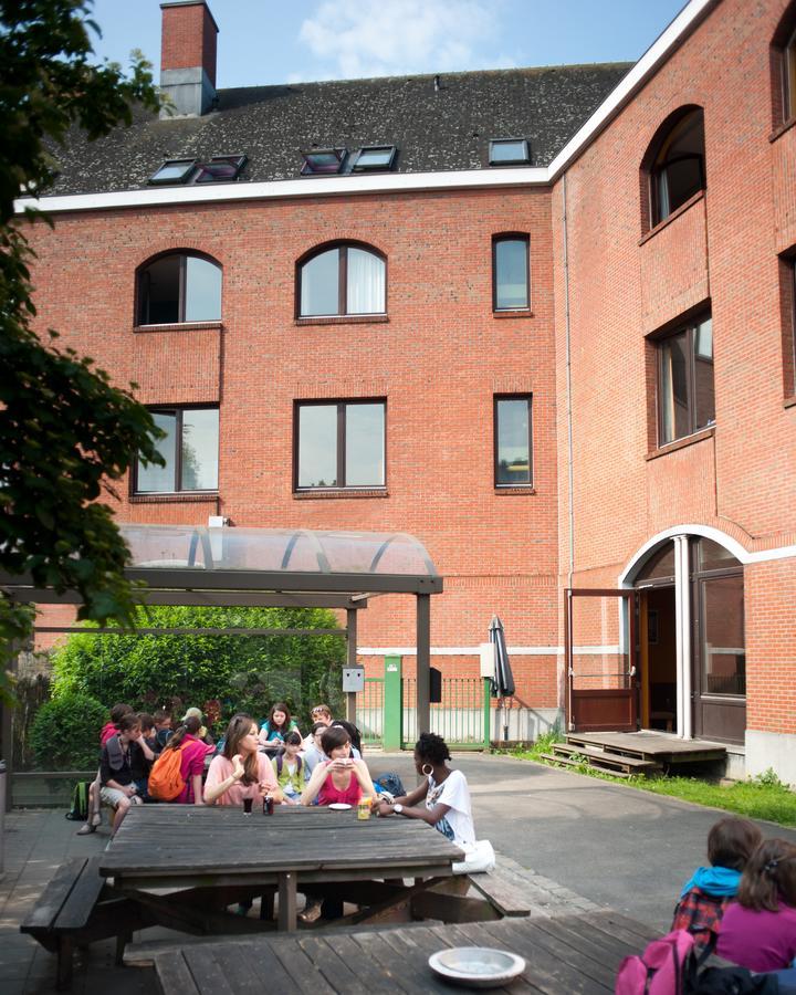 Hi Generation Europe Hostel